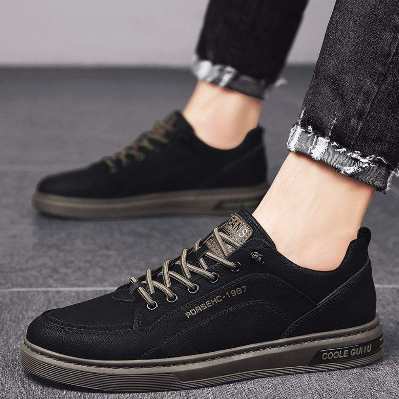 Men’s Waterproof Slip-On Casual Leather Shoes – Low-Top Sporty Flats with Round Toe & Rubber Sole